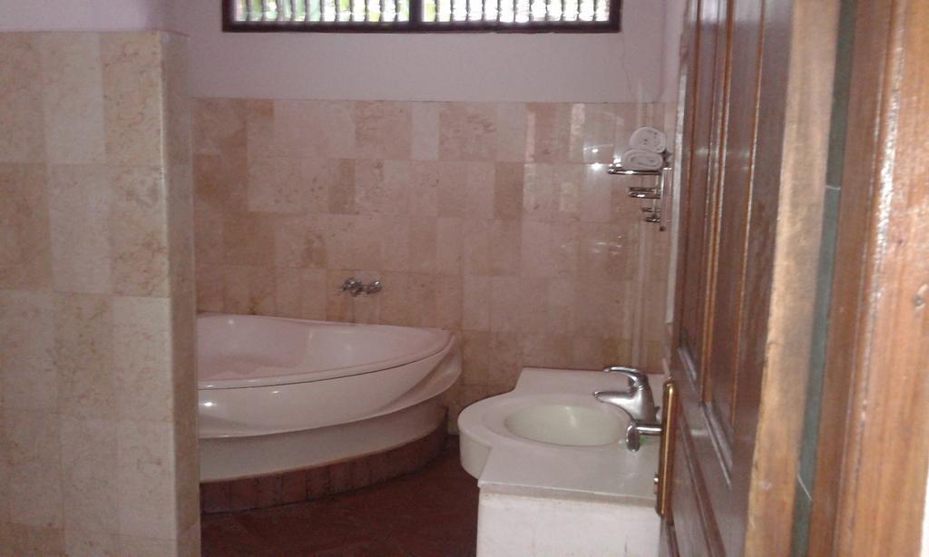 Double One Villas Amed Esterno foto